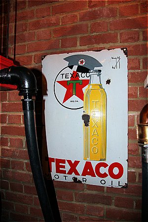 TEXACO  OIL - click to enlarge